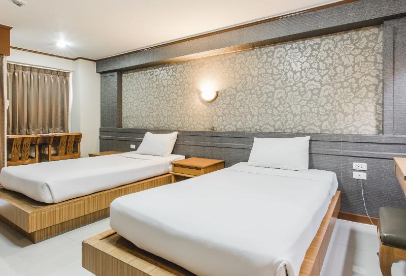 Hotel Convenient Park 4*