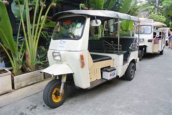 Hotel At Paradise 3*