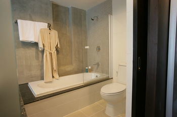 Silom Lofts