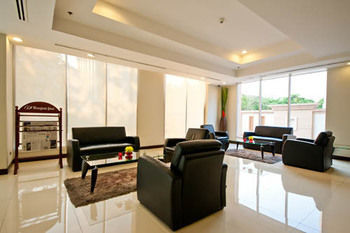 Grand Asoke Suites Boutique Residence Hotel