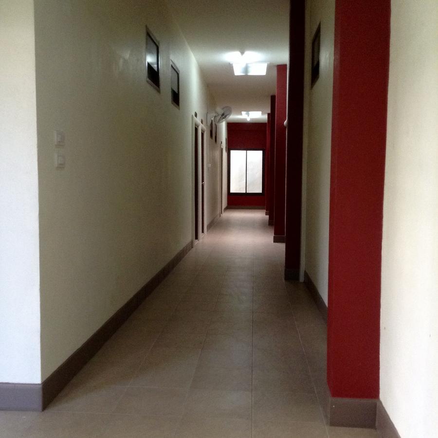 Bc Si Phraya Guest house