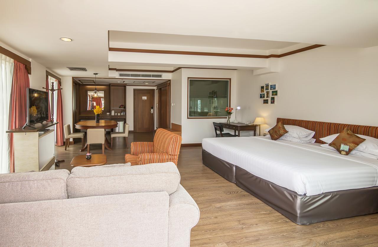 Hotel Silom 3*