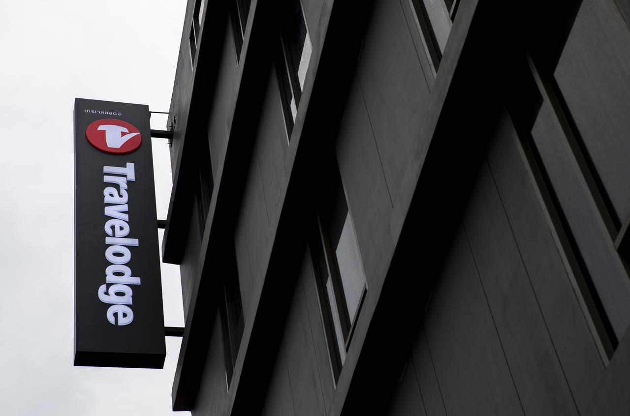 Travelodge Sukhumvit 11 Hotel