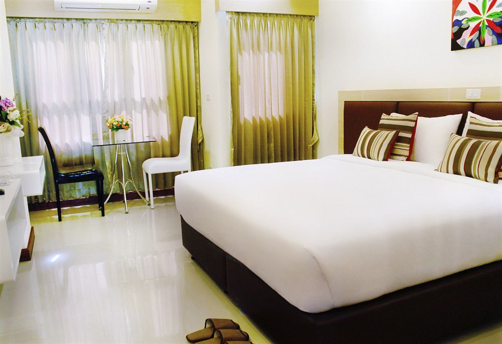 Oyo 234 Tara Grande & Hotel 3*