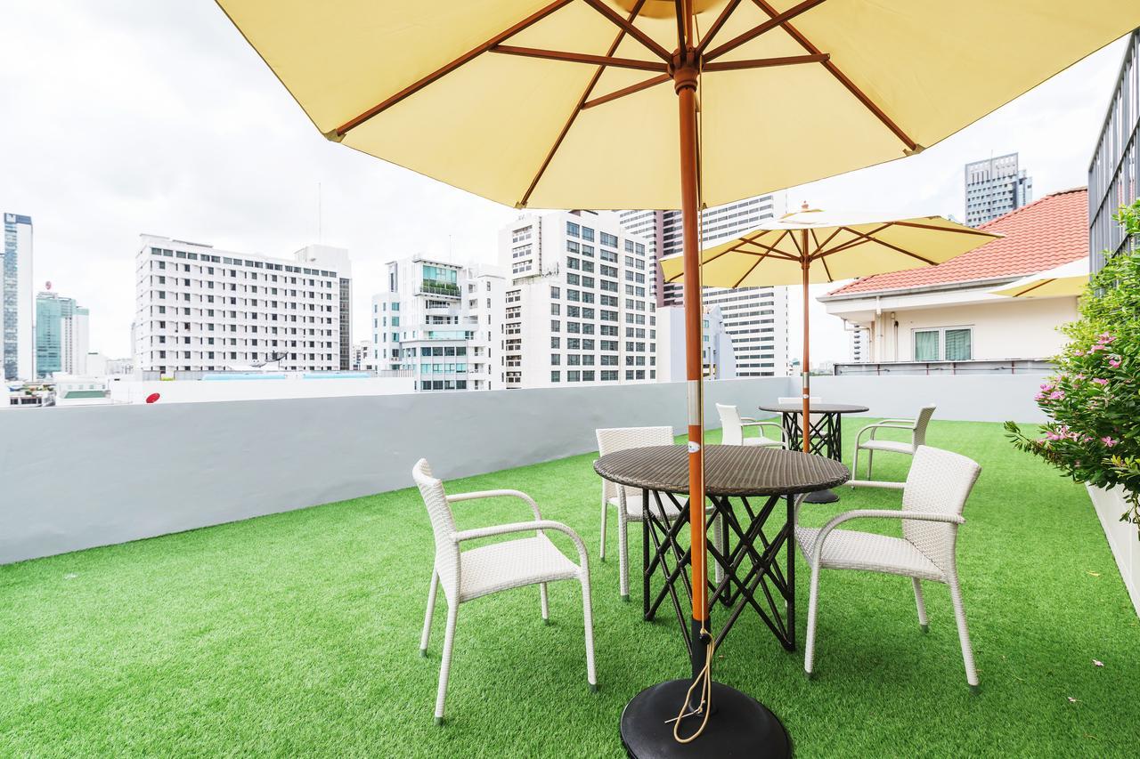 Dazzle Sukhumvit 7