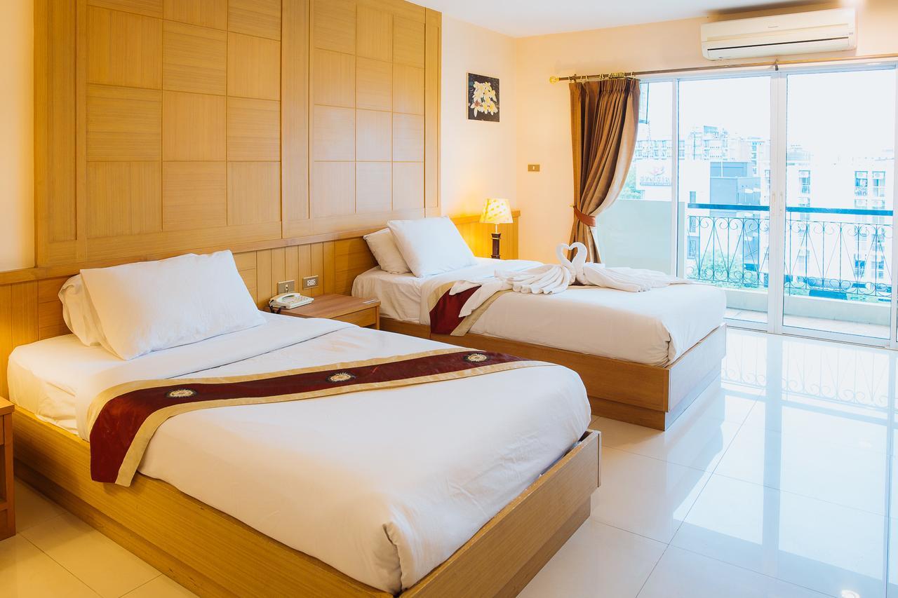 Hotel Metro Point
