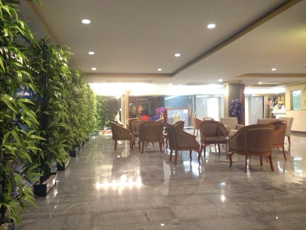Pohseen Grand Palace 4*