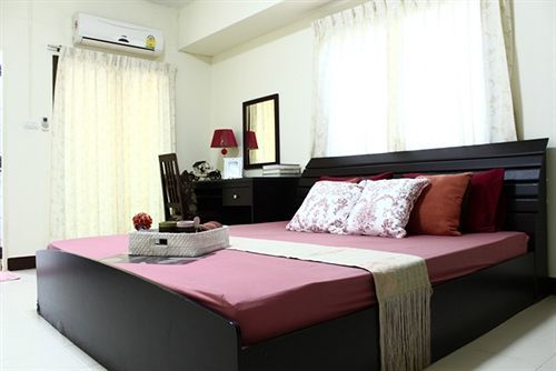 The European Place 3* Bangkok