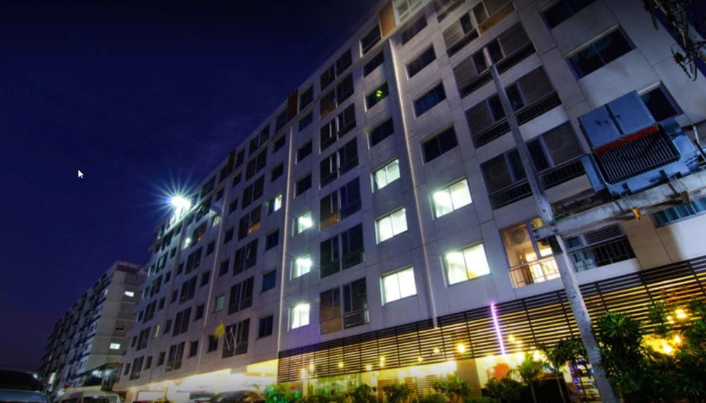 Centric Place Hotel 3*