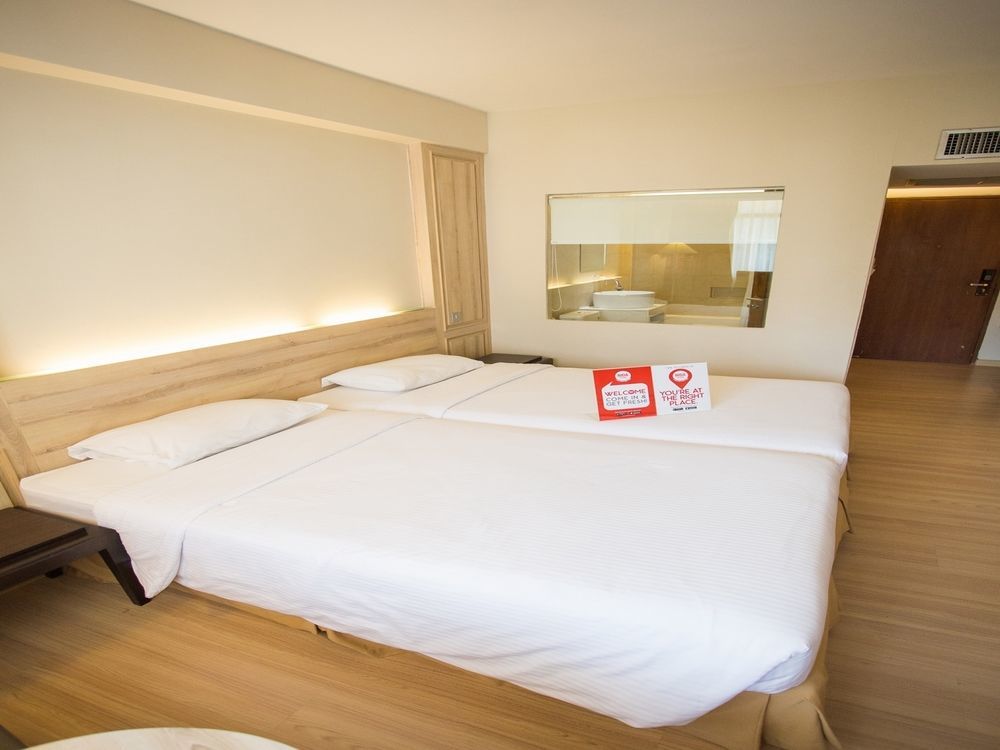 Hotel Nida Rajchathewi 588 Royal Grand 3*