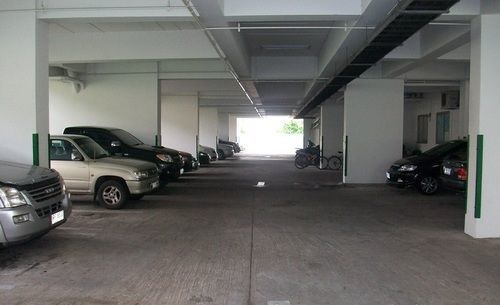 Ritratana Aparthotel 2*
