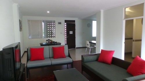 Capital Mansion - Sha Certified Hotel Bangkok