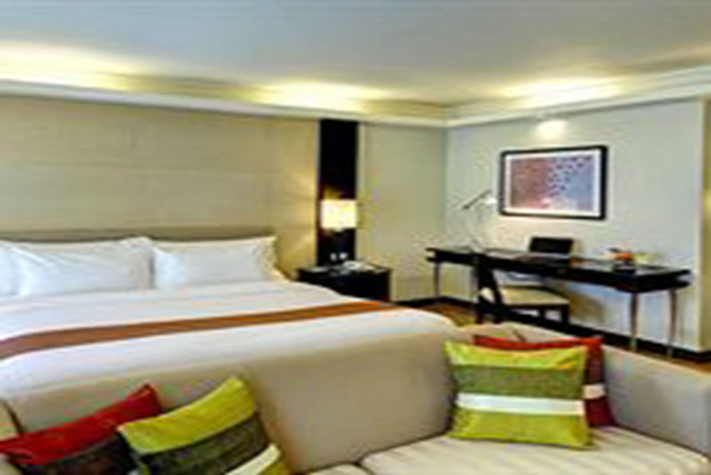 Radisson Chateau De Hotel