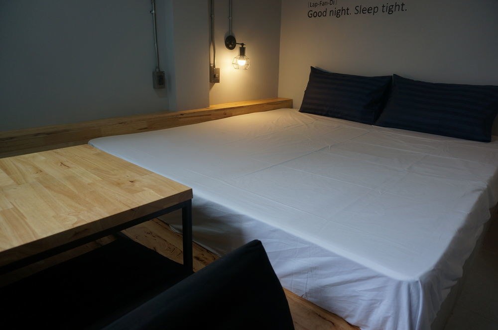 Hostel Plubpla