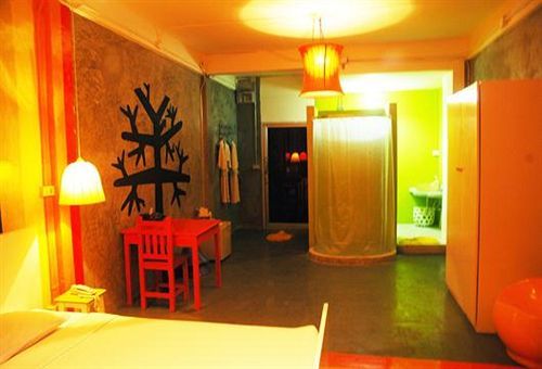 Mystic Place Hostel *