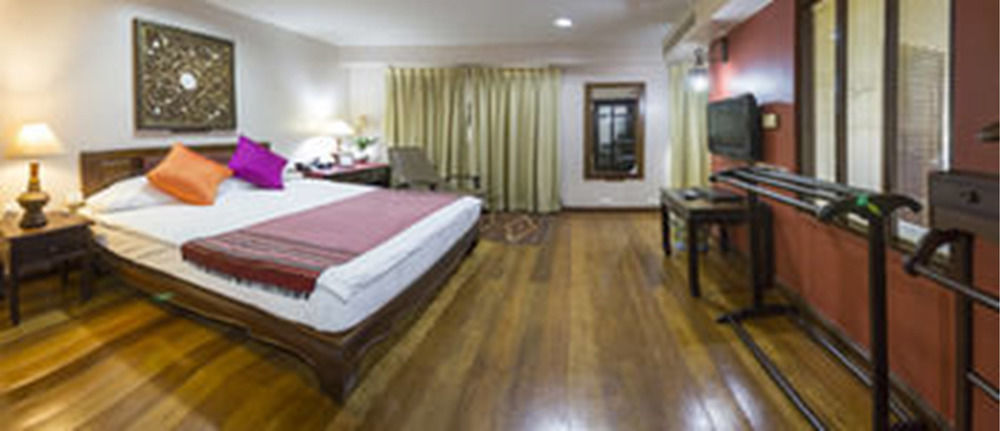 The Siam Heritage 4*