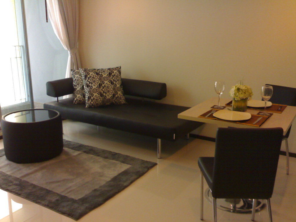 Silom Lofts