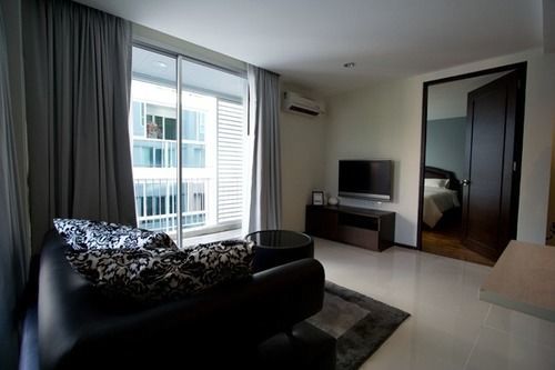 Hotel Silom Lofts
