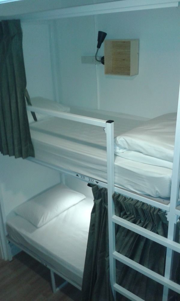 Hostel Liveitup Asok By D Varee Bangkok