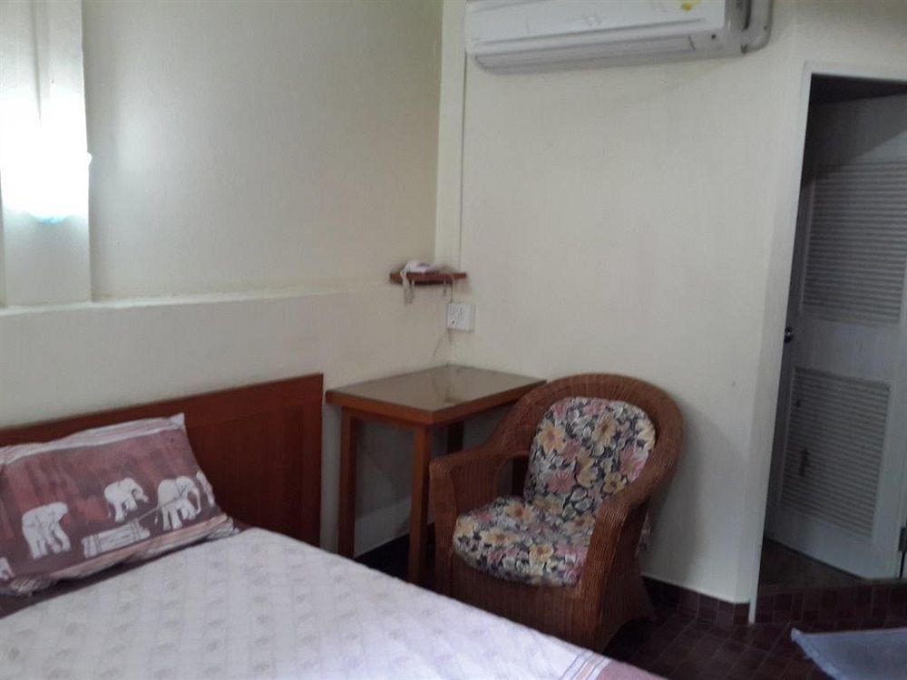 Orchid Place Penginapan