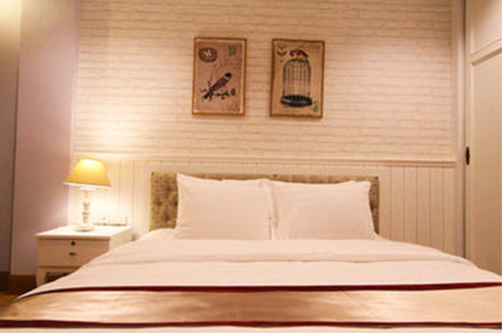 At Suvarnabhumi Hotel Bangkok