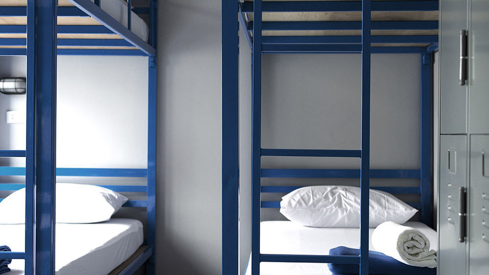 Loftel Station Hostel *