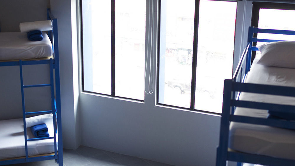 Loftel Station Hostel Bangkok