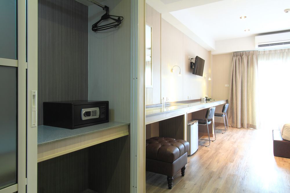 Hotel Bourbon St. Boutique 4*
