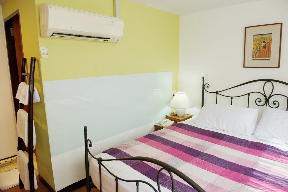 Hotel The House 3*