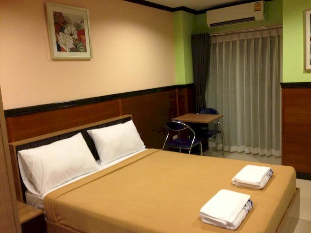 The Breton Hotel Media Bangkok