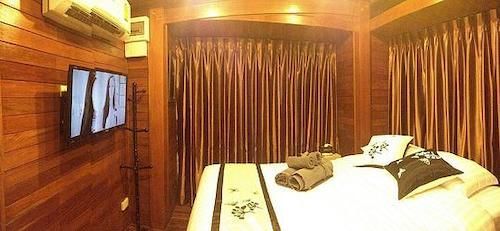 Rumah tetamu Adamaz House 2*