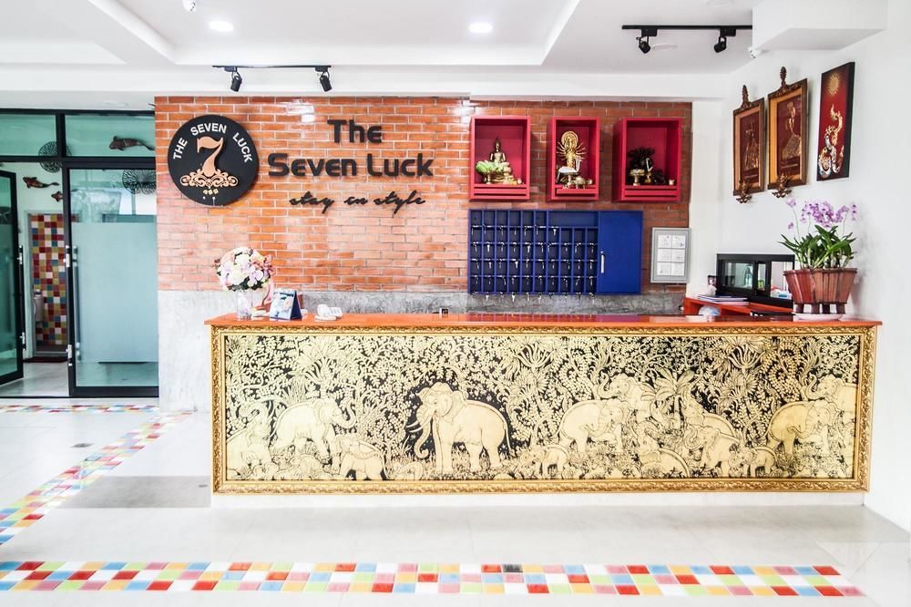 Hotel The Seven Luck Bangkok