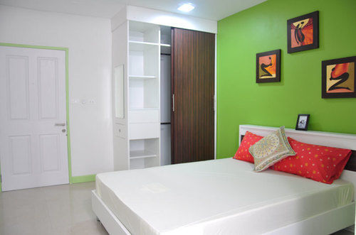 Herberg Golden On-nut Bangkok
