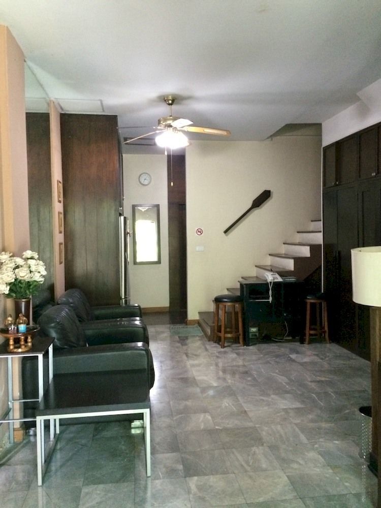 Rumah tetamu Coral Grand Place 3*