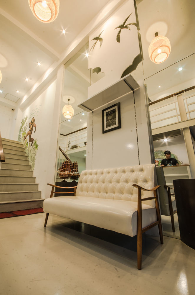 Pier 49 Hostel *