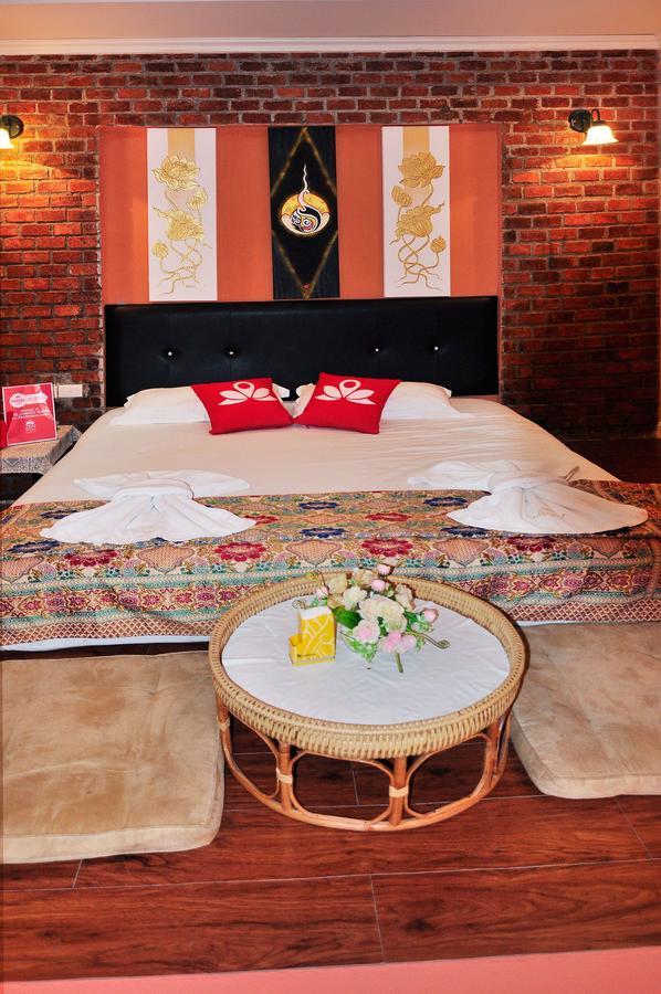 Hotel Zen Ladprao Soi 71 2*
