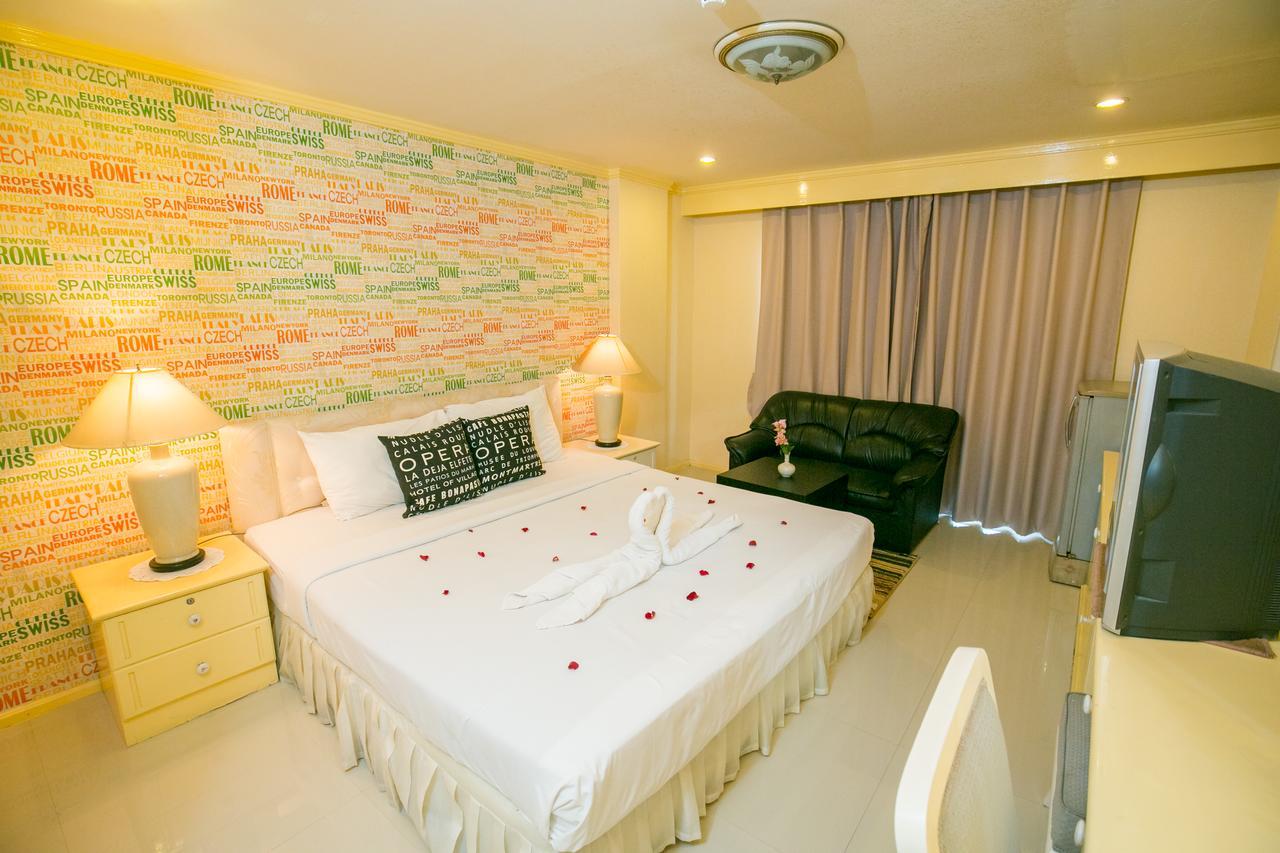 Le Paradis Hotel