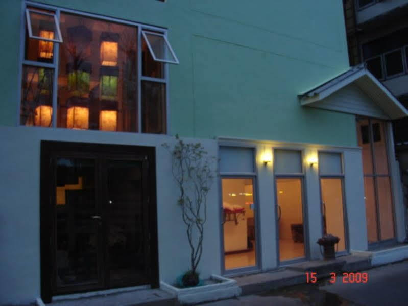 Rumah tetamu Kaset Bangkok