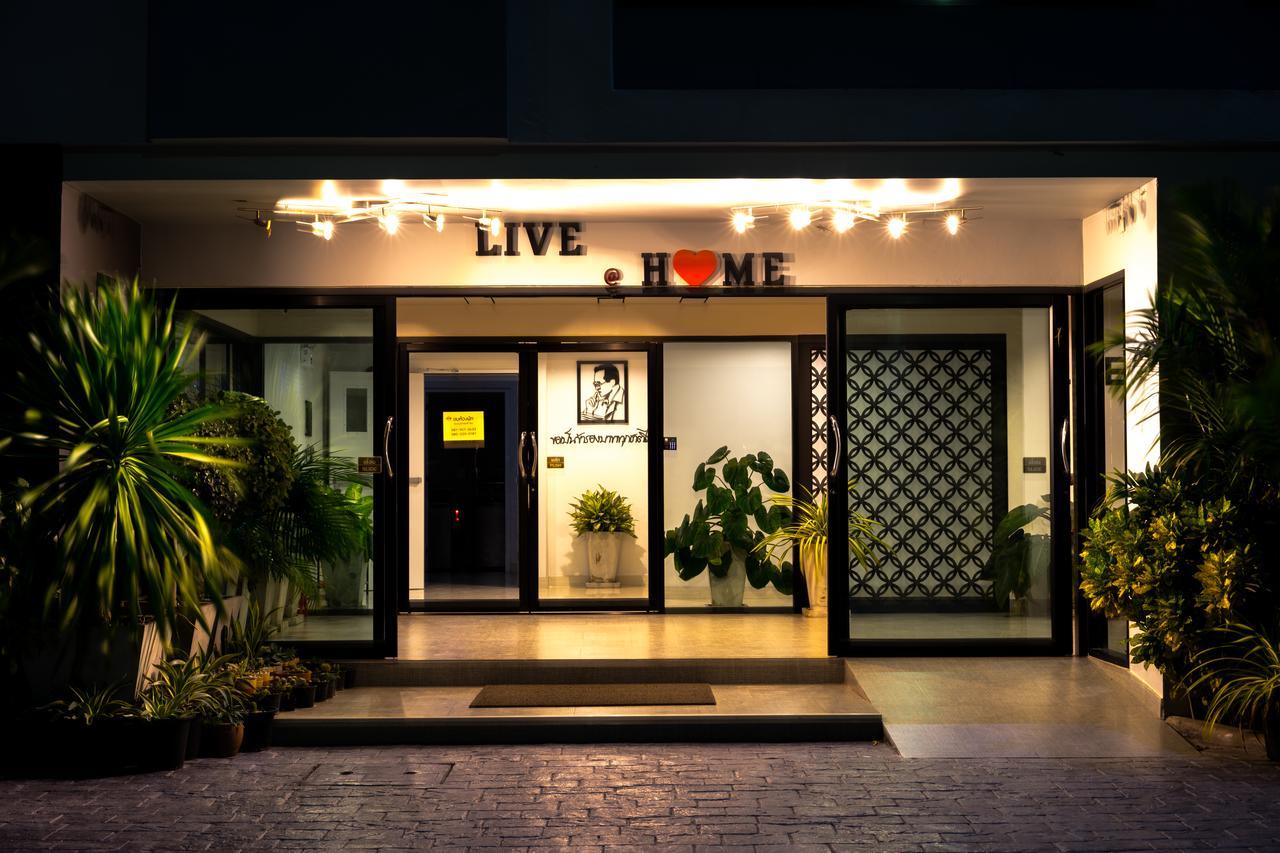 Live At Sukhumvit 105 2* Bangkok