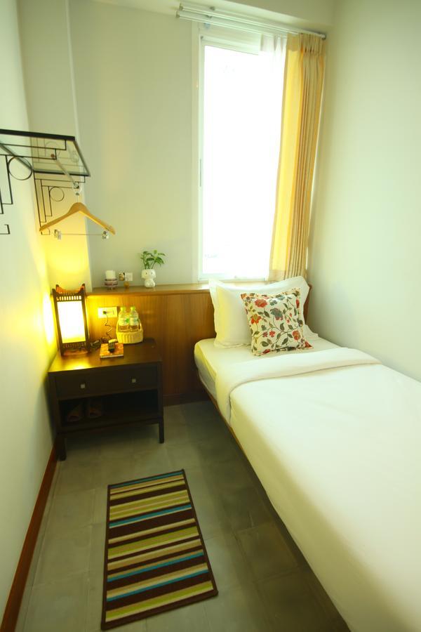 Baan Dinso Hostel@ratchadamnoen Bangkok