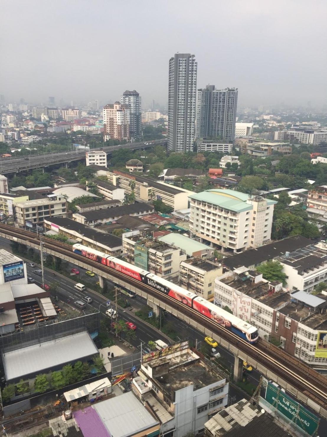 Diamond Sukhumvit Phra Khanong Apartment Bangkok