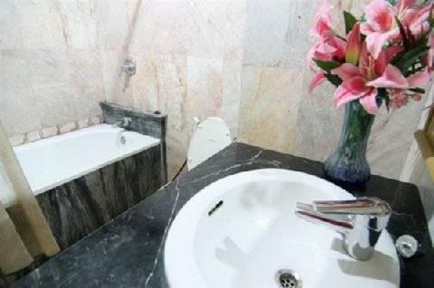 13 Coins Airport Ngam Wong Wan - Domestic Hotel 3*