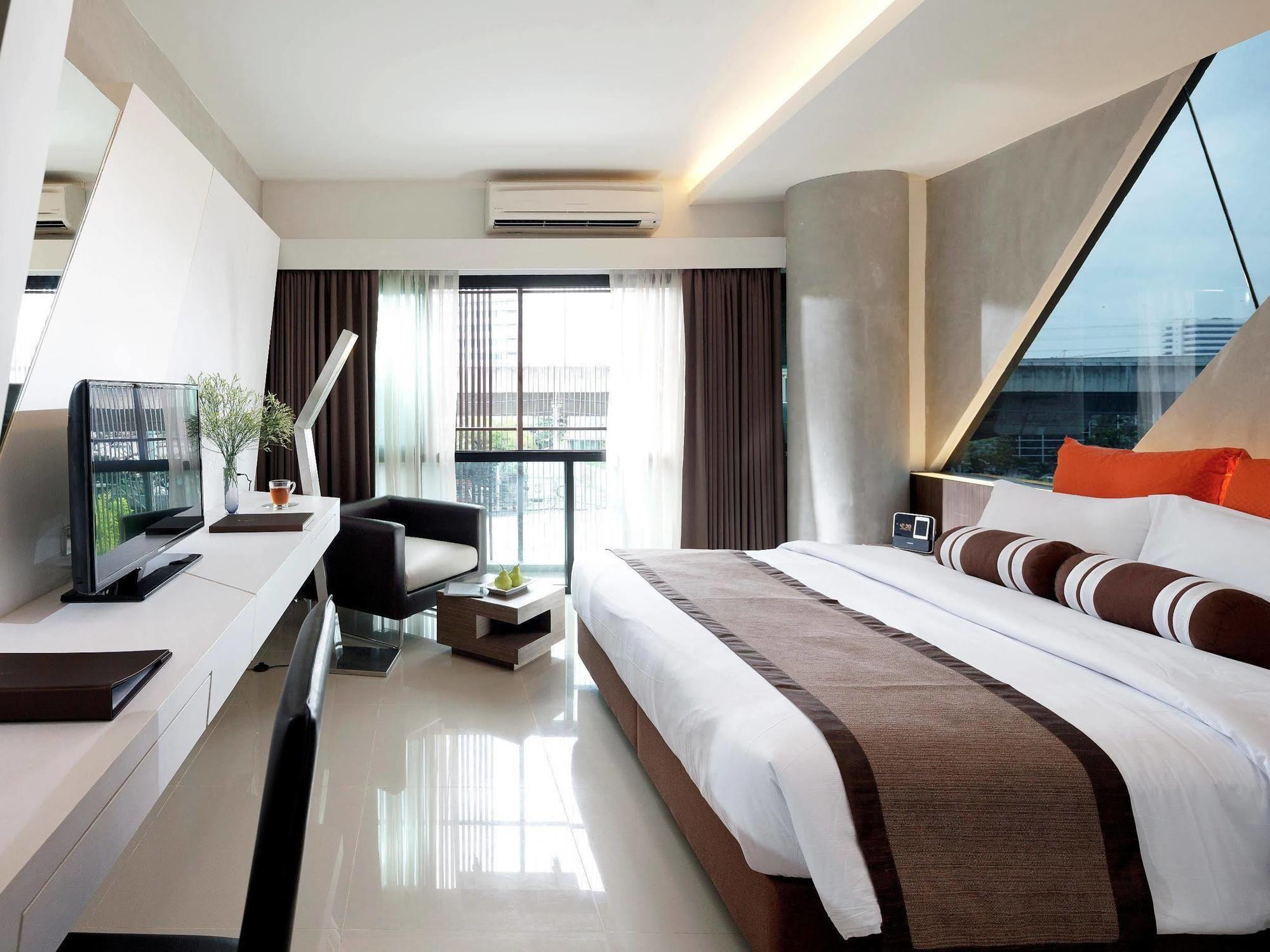 Nine Forty One Hotel 4*