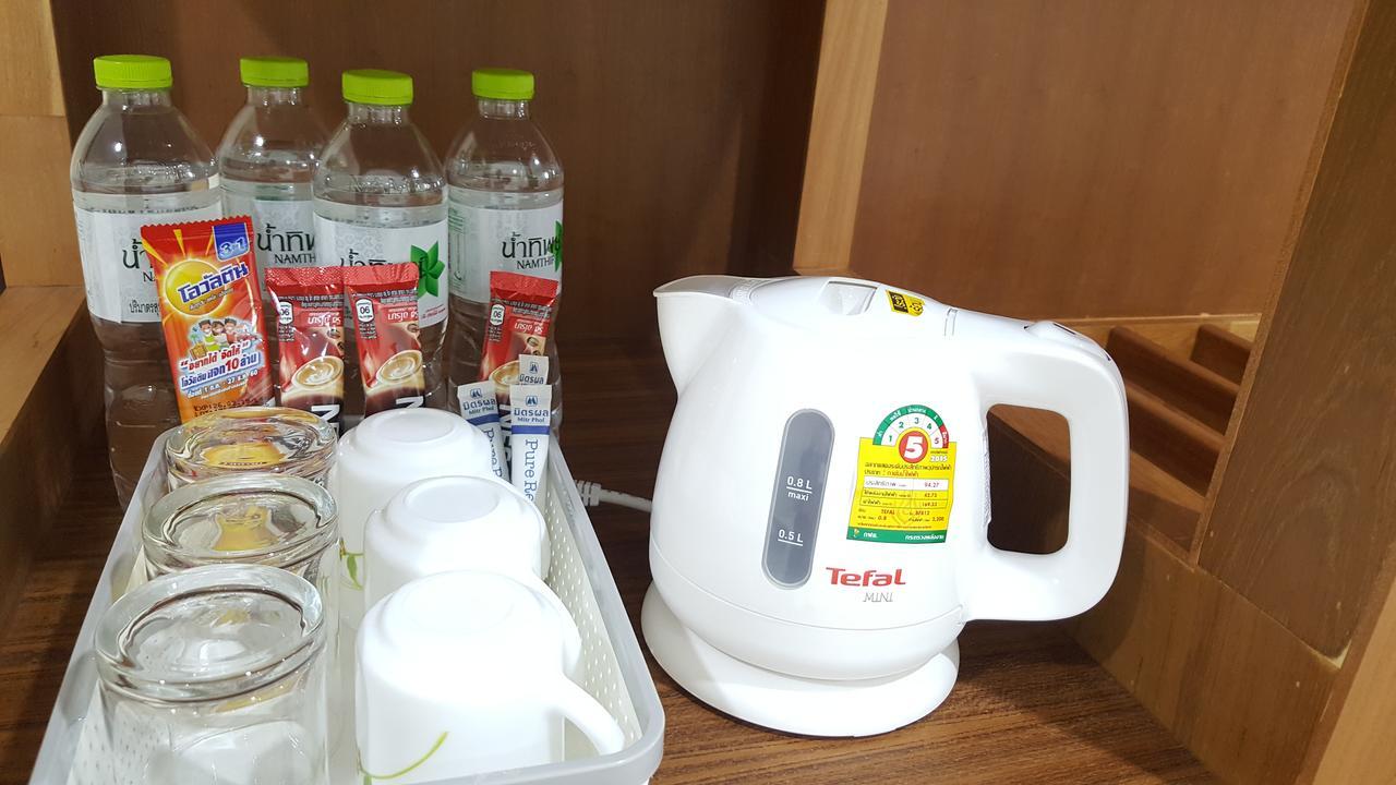 Double D & Cafe Hotel 2*