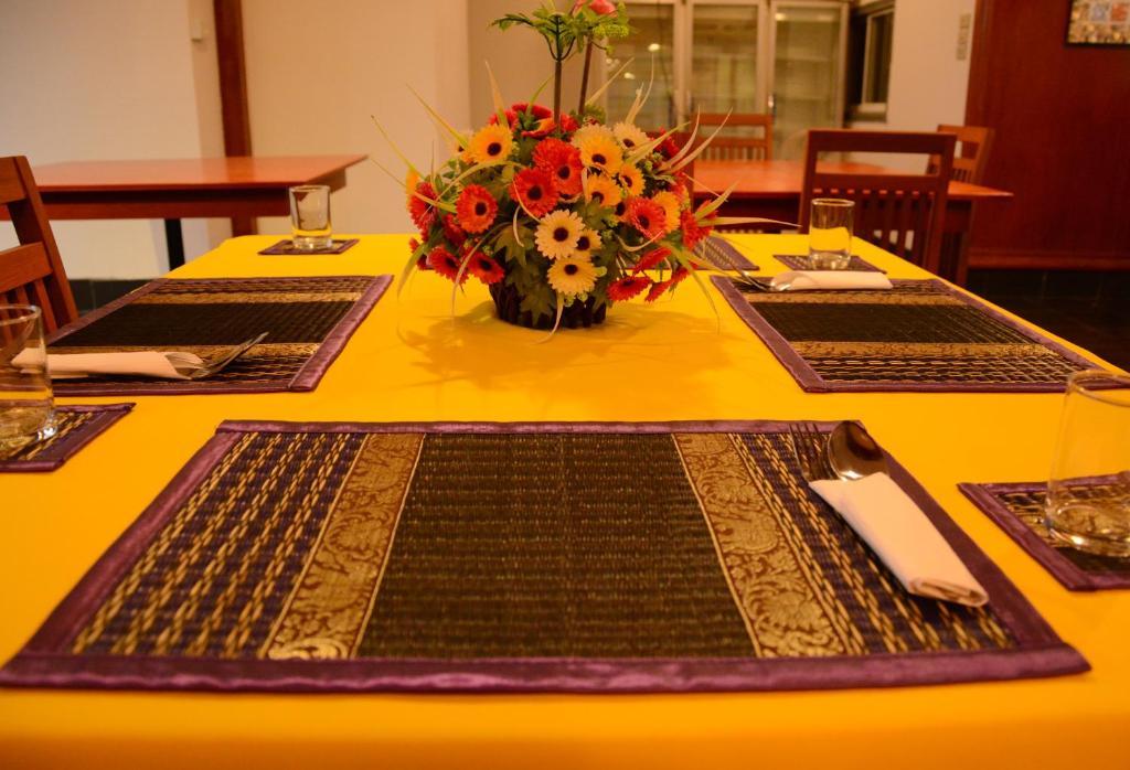 Hotel Pohseen Grand Palace 4*