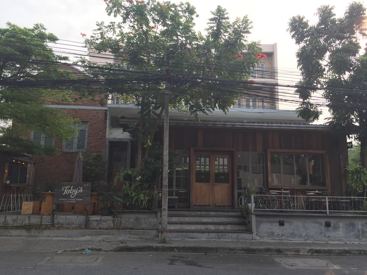 Mangosteen Sukhumvit Guest house 2*