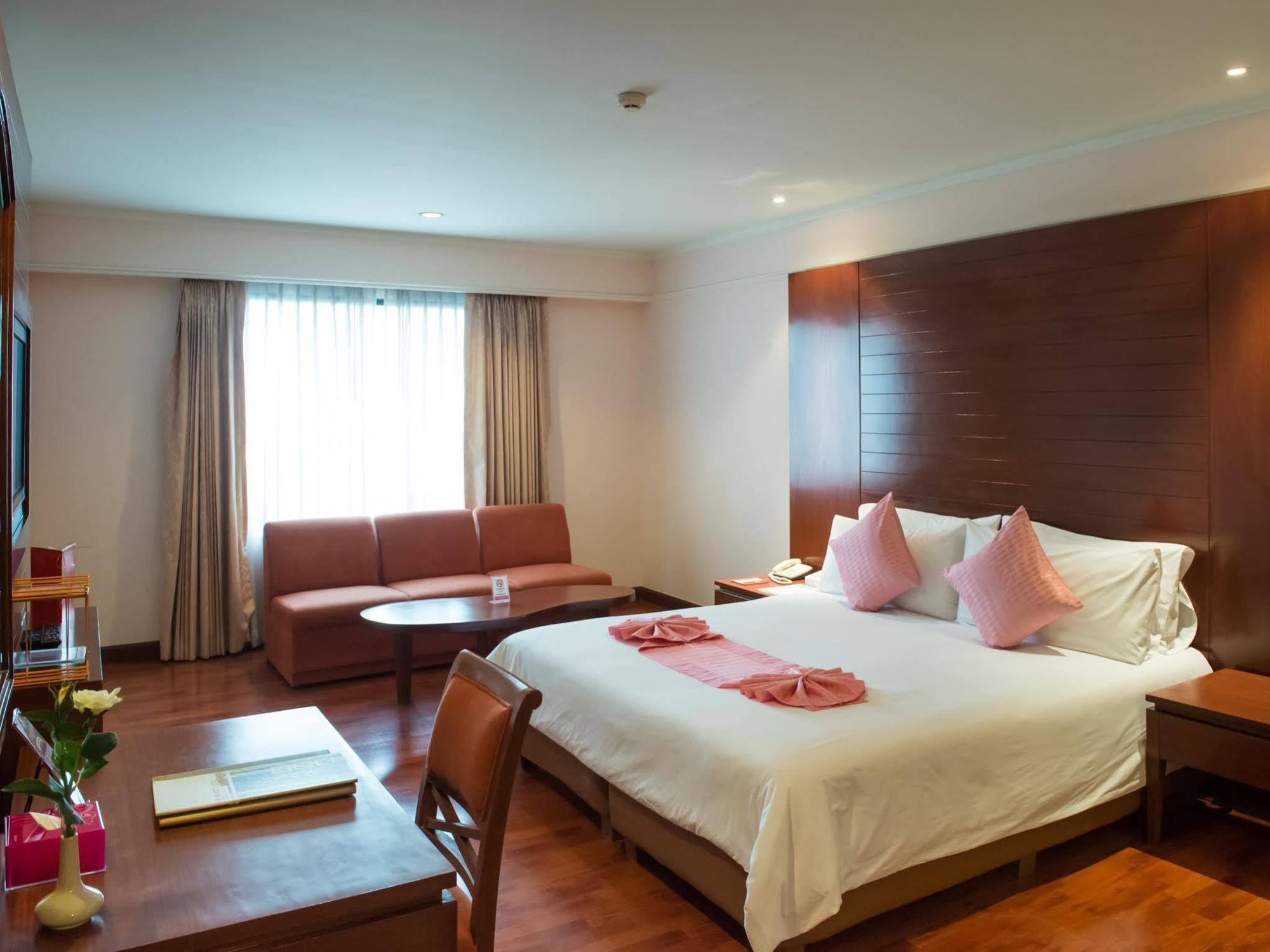 The Palazzo Hotel 4*