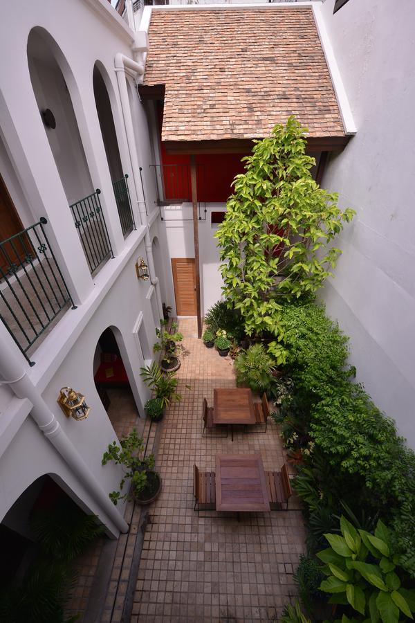 Neighbor Phuthon 3*
