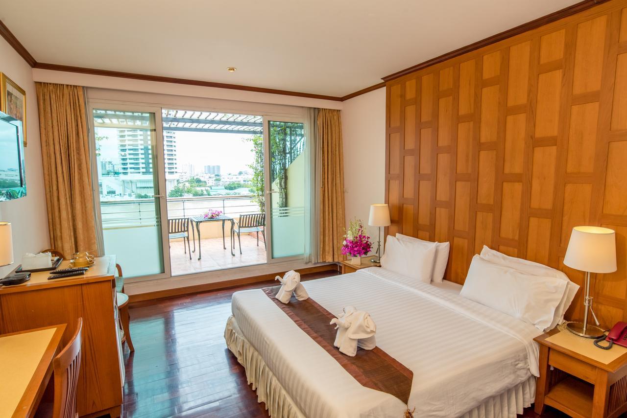 New Siam Riverside
