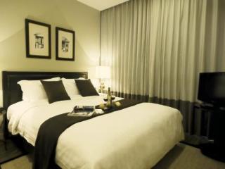 Rongratana Executive Apartment *